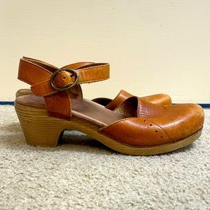 Dansko Mary Jane style clogs, size 37